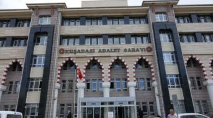 Kuşadası&rsquo;nda &Ccedil;eşitli Su&ccedil;lardan Aranan 6 Kişi Yakalandı