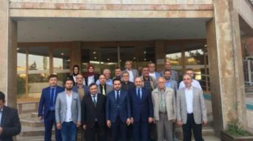 Başkan Çetinbaş Ve Milletvekili Gazel Emet’in Sorunlarını Dinledi