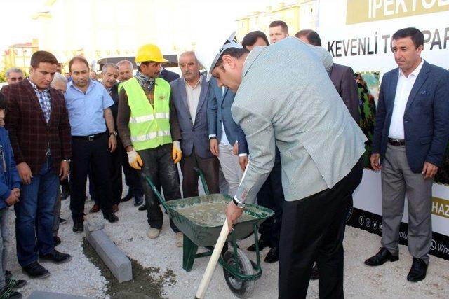 İpekyolu Belediyesinden Kevenli Toki’ye Yeni Park