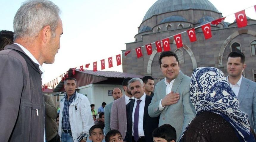 İpekyolu&rsquo;nda &lsquo;kardeşlik&rsquo; Sofrası