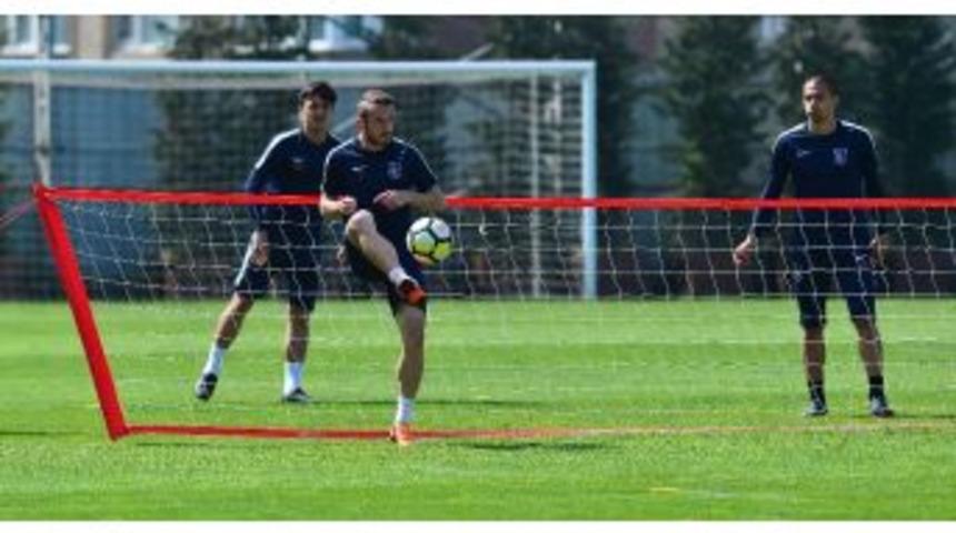 Başakşehir, Deplasmanda Galatasaray&rsquo;a Yenilmiyor