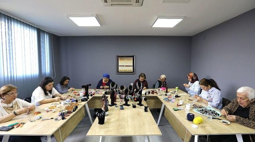 Takı Kursuyla Şifa Buldular