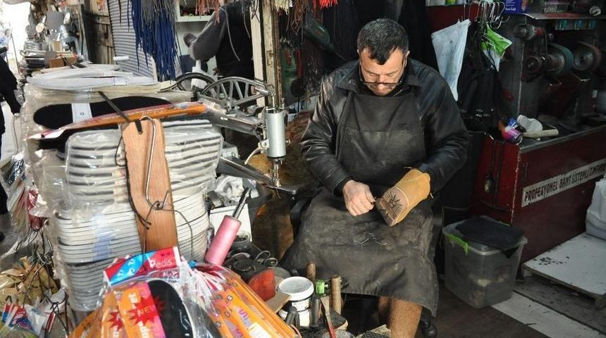 &Ccedil;in Malları Ayakkabı Tamircilerini De Vurdu