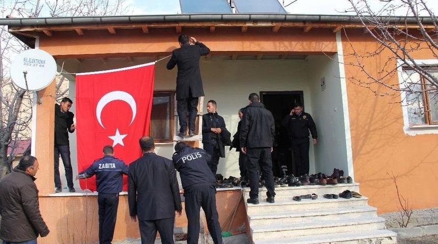 Ankara&rsquo;daki Şehit Ateşi Erzincan&rsquo;a D&uuml;şt&uuml;