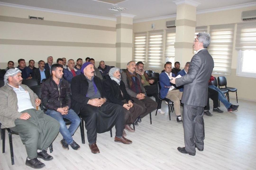 Servis Şof&ouml;rlerine "iyi Dersler Şof&ouml;r Amca" Eğitim Semineri