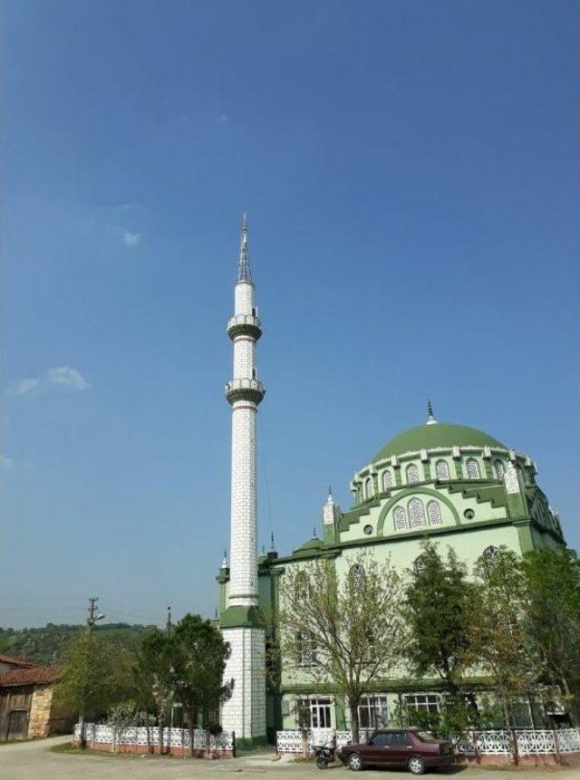 Minareye Yeni Külah Kondu