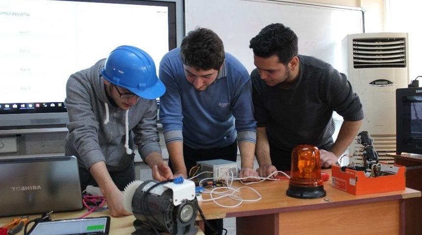 (&ouml;zel Haber) Meslek Lisesinden Cern&rsquo;e Uzanan Yolculuk