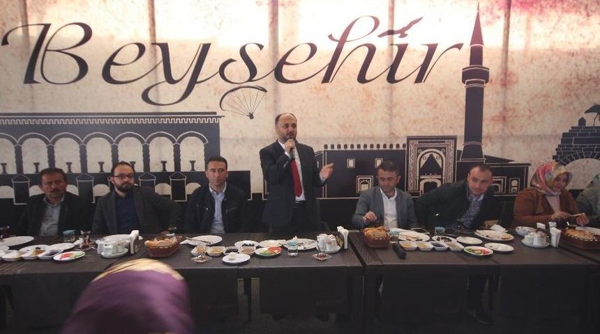 Başkan &Ouml;zaltun, Anne Ve Anne Adaylarıyla Buluştu