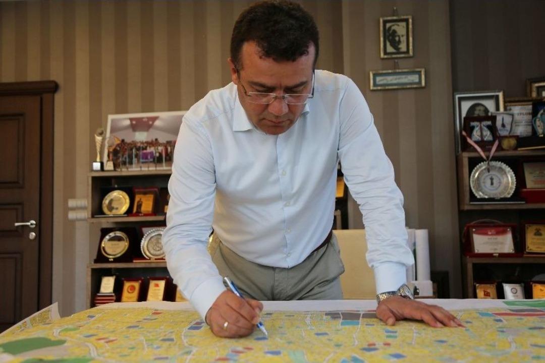 Taş&ccedil;ı: "2018&rsquo;de Dev Projeleri Vatandaşlarımızla Buluşturacağız&rdquo;