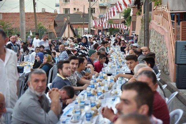 3 Mahalle Aynı Sofra Etrafında Buluştu