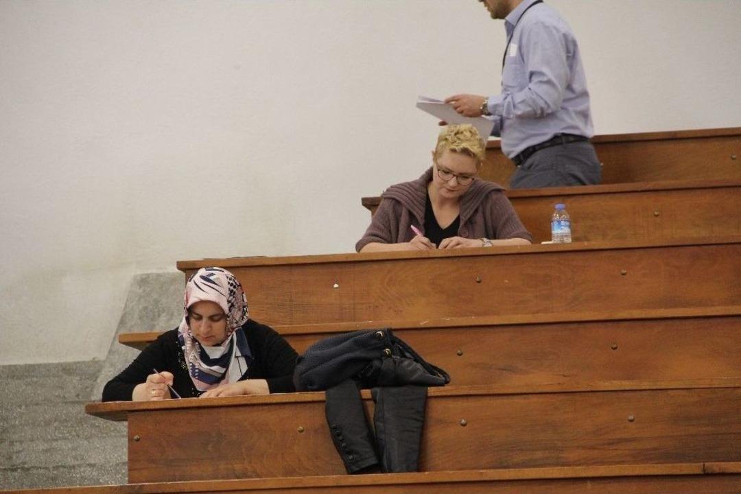 A&ouml;f Bahar D&ouml;nemi Ara Sınavları Başladı