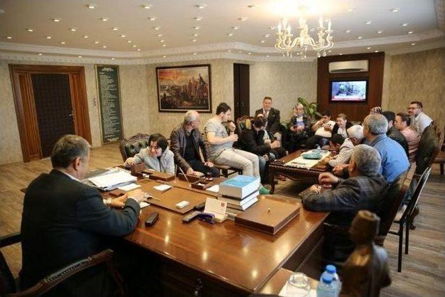 Öğrencilerden Başkan Akın’a Ziyaret 1