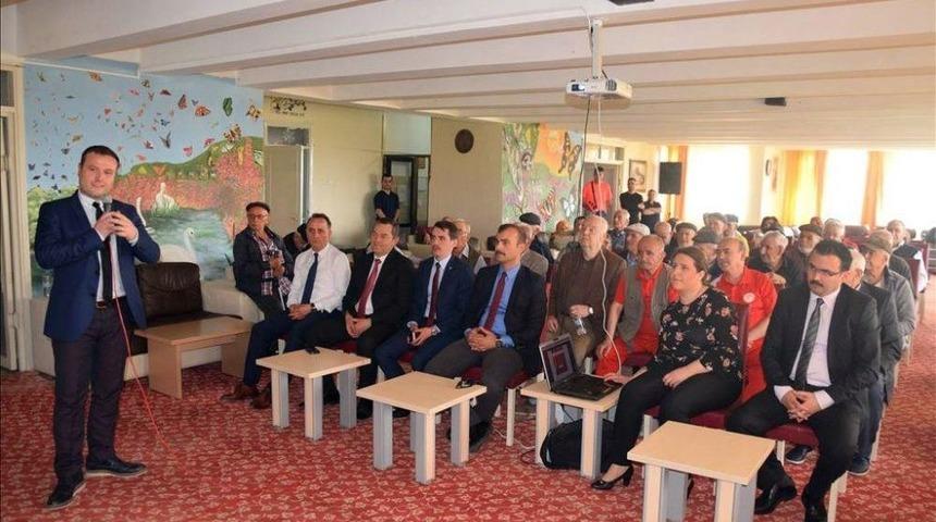 Yaşlılara Banka İşlemleri Ve Atm Kullanımı Konusunda Eğitim