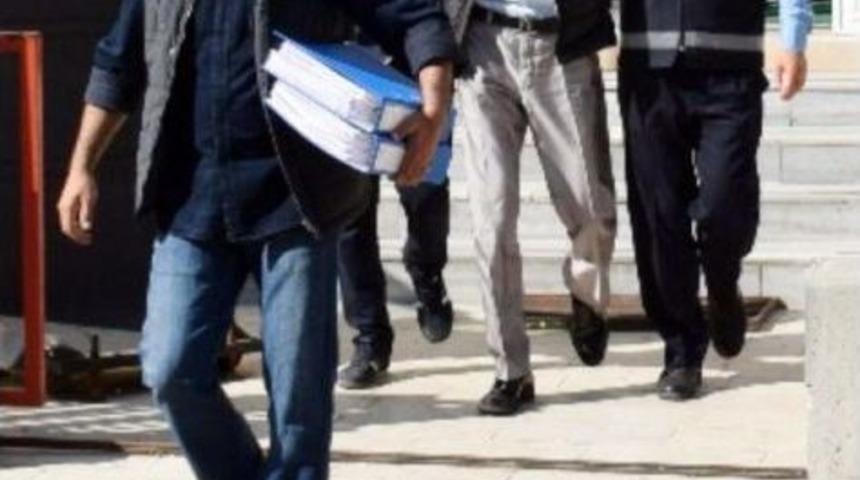 12 Ayrı Taciz Ve Hırsızlık Su&ccedil;undan Tutuklandı, 5 Olayın Daha Faili &Ccedil;ıktı