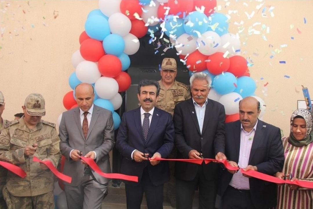 Vali G&uuml;zeloğlu Devlet Millet Buluşmalarını S&uuml;rd&uuml;r&uuml;yor