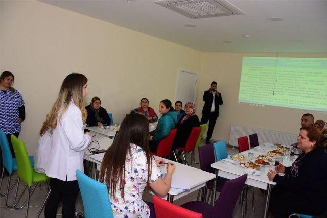 Alaşehir Belediyesinden Alzheimer Danışma Merkezi