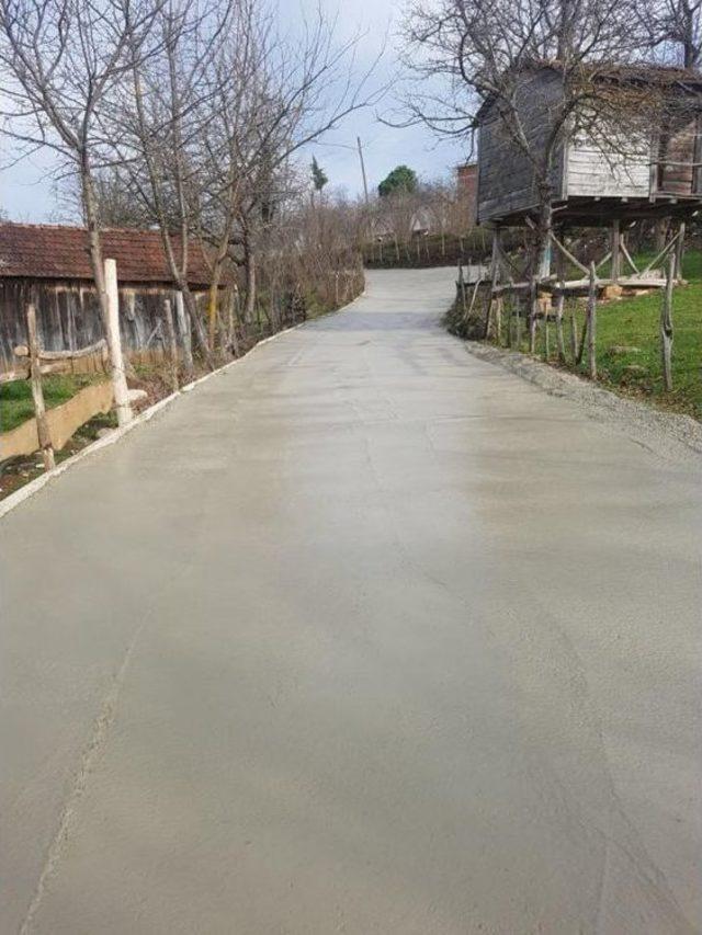 Kumru’da Beton Yol Seferberliği