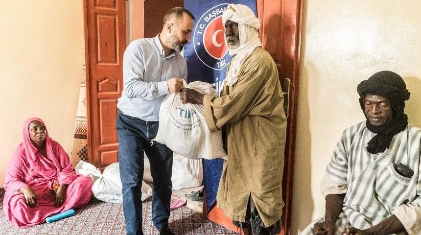 Tika&rsquo;dan Moritanyalı İhtiya&ccedil; Sahiplerine Gıda Yardımı