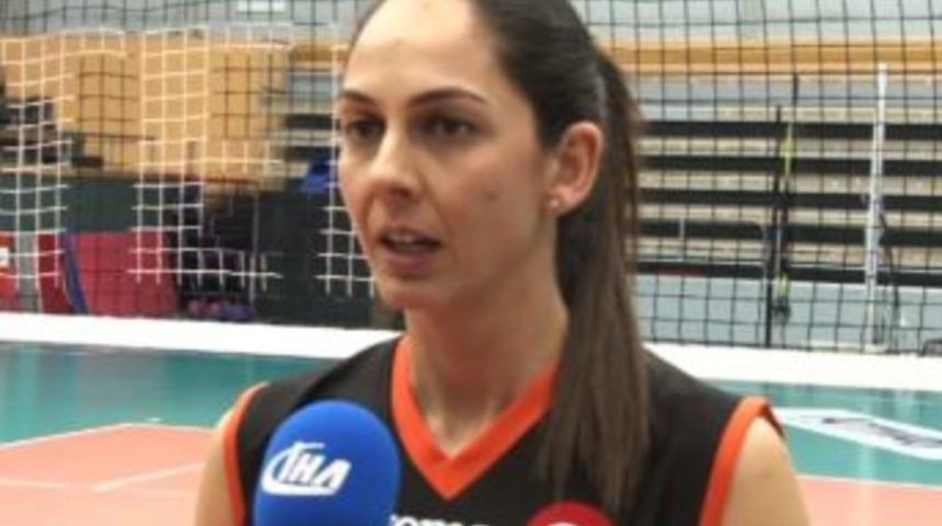 (&ouml;zel Haber) G&uuml;ldeniz &Ouml;nal: "cev Kupası&rsquo;nı Hak Ettik"