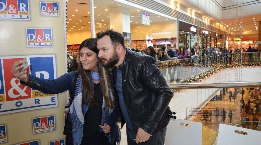 Yazar Caner Yaman, Adanalı Okurlarıyla Buluştu