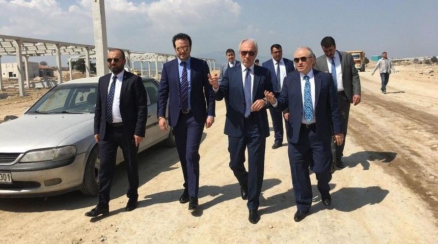 K&uuml;tahya&rsquo;ya 300 Kişinin &Ccedil;alışacağı Yeni Bir Seramik Fabrikası