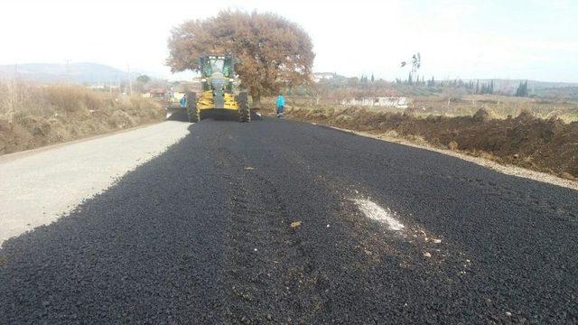 Kırkağaç’ın Yolları Bakımdan Geçti