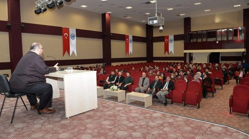 Km&uuml;&rsquo;de &ldquo;&ouml;ğrenmeyi &Ouml;ğrenmek&rdquo; Konferansı