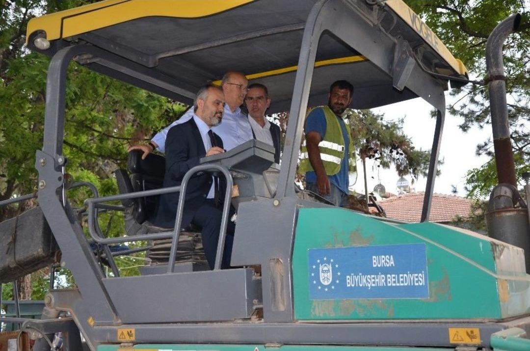 İznik Sahili Asfaltlanıyor