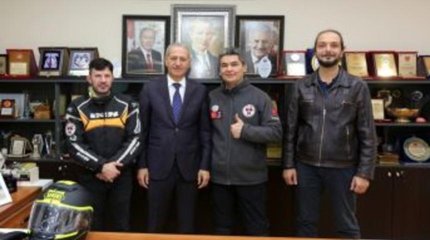 Motosiklet&ccedil;iler Kul&uuml;b&uuml;&rsquo;nden Başkan Dişli&rsquo;ye Ziyaret