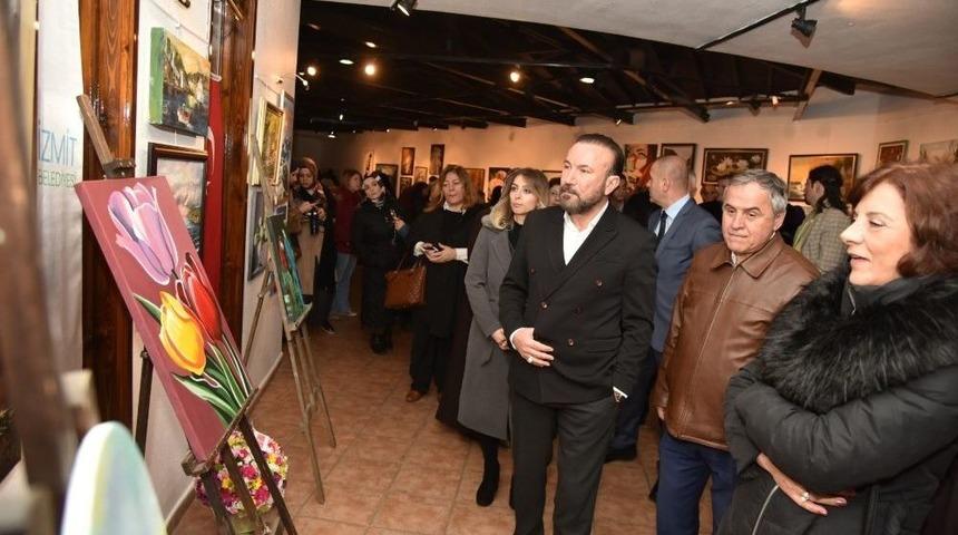 İzmek Kursiyerleri Resim Sergisi A&ccedil;tılar
