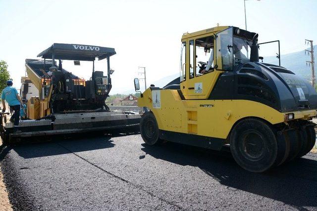 Kartepe’de Yol Yapım Çalışmaları Acısu’da Hız Kazandı