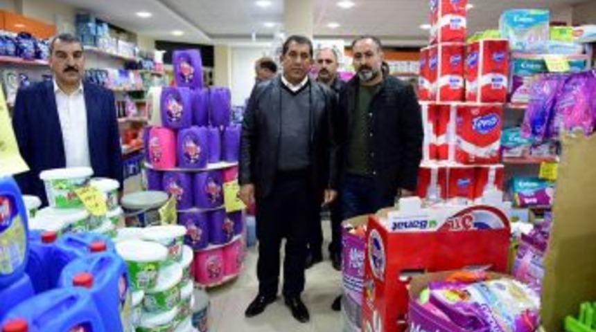 Başkan Atilla&rsquo;dan Esnaf Ziyaret Etti