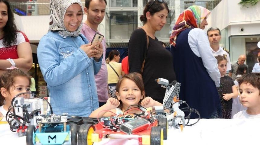 Kocaeli Bilim Merkezi Ve Kağıt M&uuml;zesi&rsquo;ne Yoğun İlgi