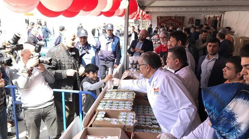 Zeytinburnu&rsquo;nda Vatandaşlar &Ccedil;iğ K&ouml;fteye Doydu