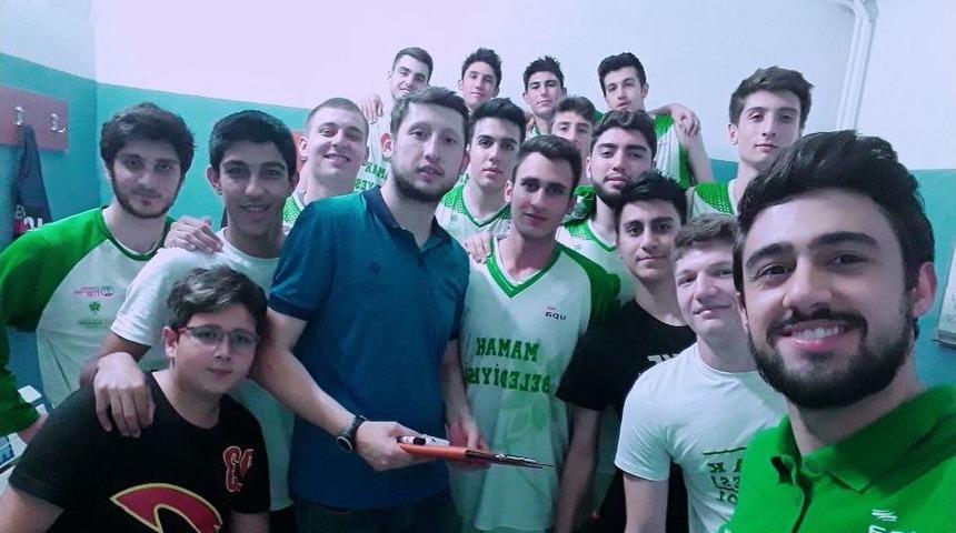 Mamak Belediyesi U-21 Basketbol Takımı Finalde