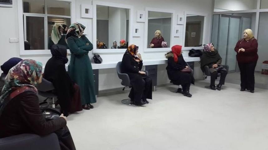 Bayburt Belediyesi Aile Yaşam Merkez Eğitim Kursları Başladı