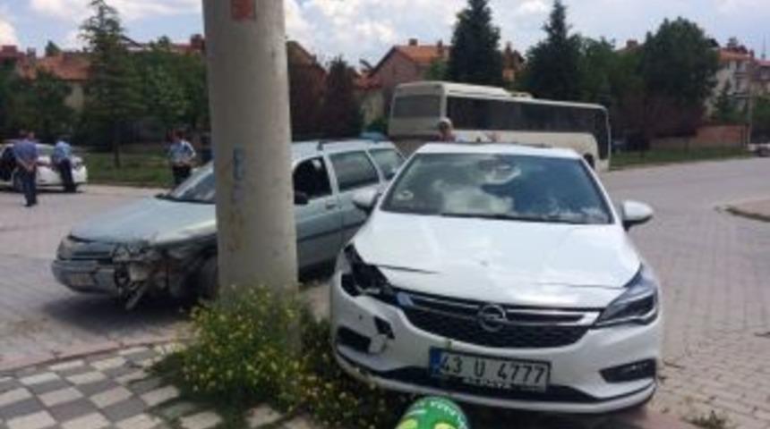 Tavşanlı&rsquo;da Trafik Kazası: 1 Yaralı