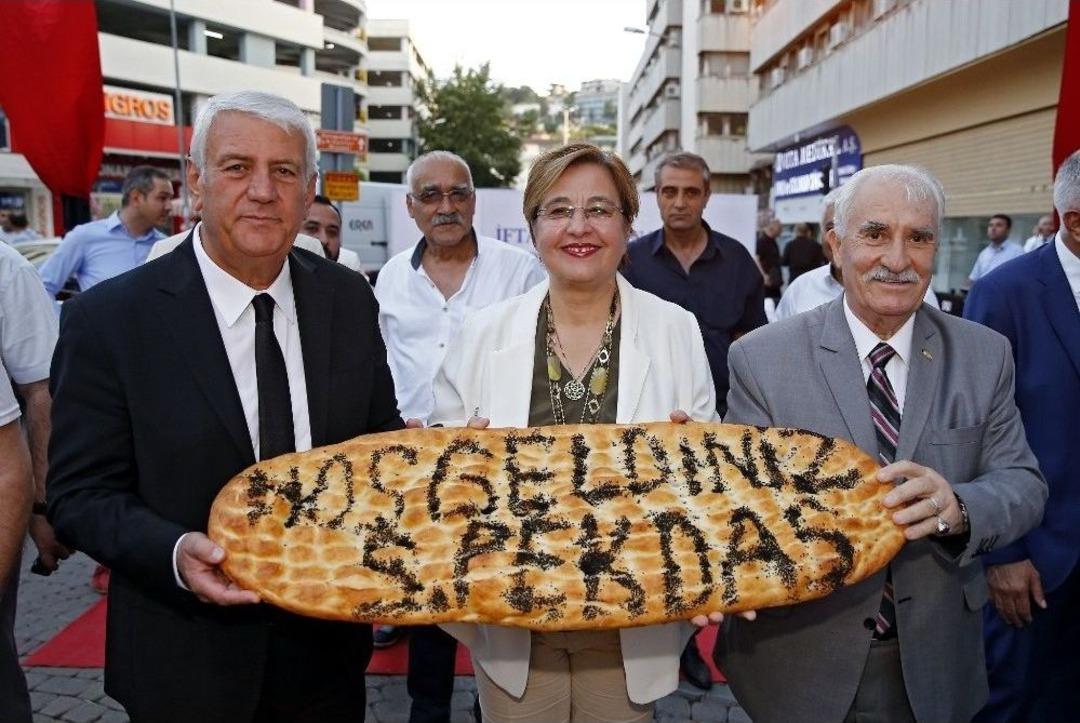 &lsquo;hoşg&ouml;r&uuml; Sofrası&rsquo; Konak&rsquo;ta Kuruldu