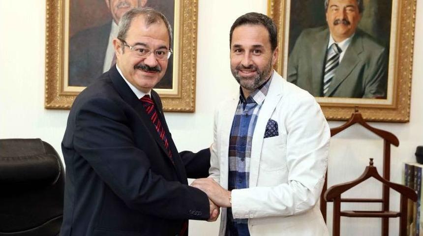 Gazişehir&rsquo;in Yeni Teknik Direkt&ouml;r&uuml; Yal&ccedil;ın Koşukavak