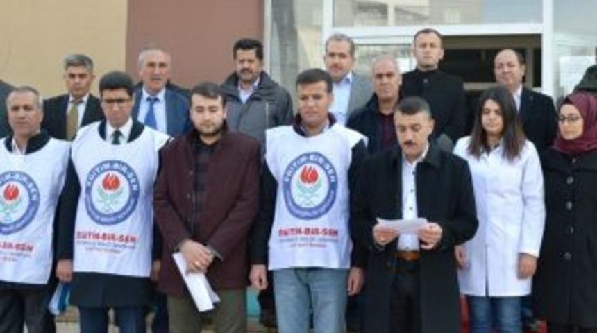 Eğitimcilere Yapılan Şiddet Erciş&rsquo;te Protesto Edildi