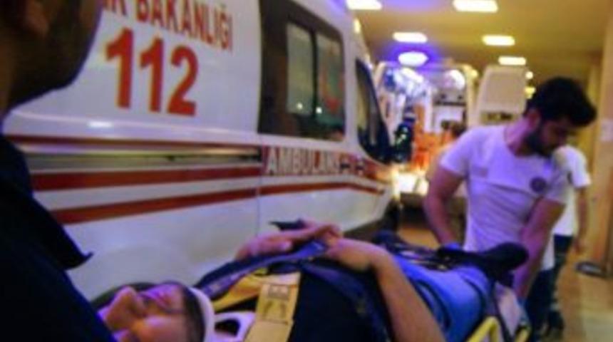 Otomobil Motosiklete Çarptı: 2 Yaralı