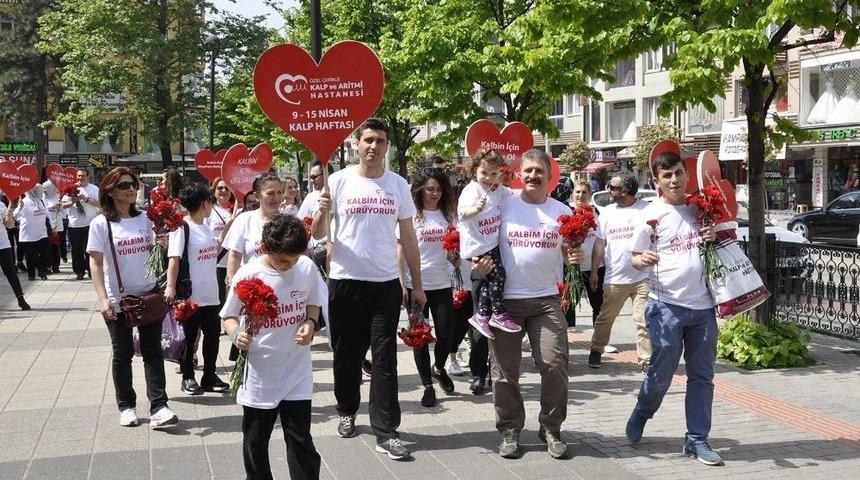 Kalpleri İçin Yürüdüler