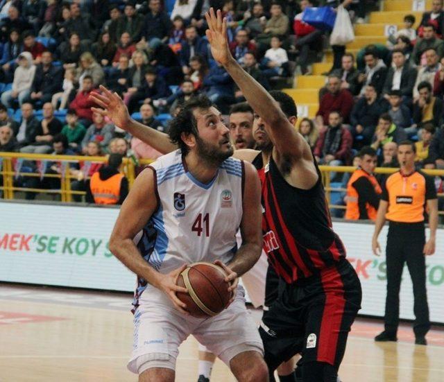 Tahincioğlu Basketbol Süper Ligi: Trabzonspor: 73 - Eskişehir Basket: 86