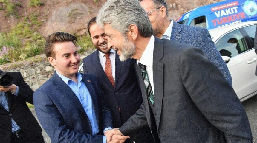 Başkan Tuna Kızılcahamam&rsquo;da Sokak İftarına Katıldı