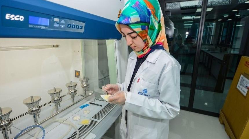 Maski Laboratuvarı B&ouml;lgede Tek