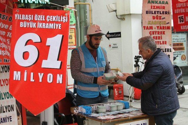 Yılbaşı Bileti Satışlarında Yoğunluk