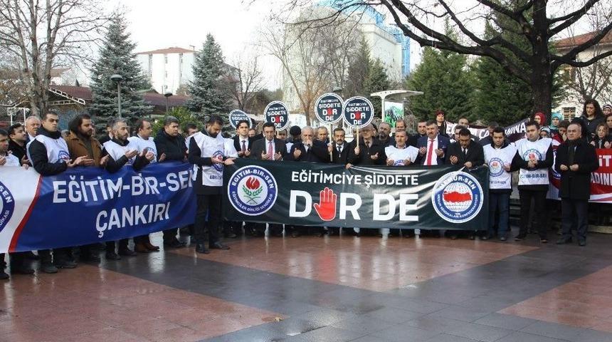 &Ccedil;ankırı&rsquo;daki Eğitimcilerden Protesto