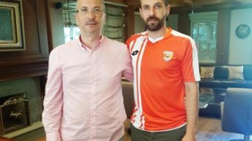 Kenan Karışık Adanaspor&rsquo;da