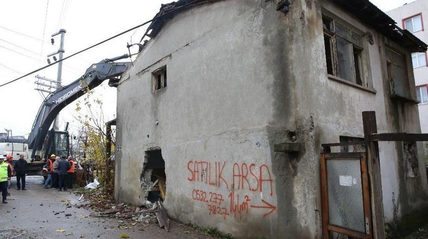 Darıca&rsquo;da Uyuşturucuyla M&uuml;cadele S&uuml;r&uuml;yor