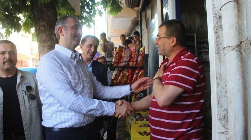 Adalet Bakanı G&uuml;l: &ldquo;apoletleri S&ouml;kmek İstiyorsan Sıkıyorsa Kandil&rsquo;e Gel"